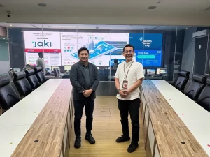 AccessGov’s President Bryce Refuerzo with Mr. Muhammad Mubarok, head of communication for Jakarta Smart City